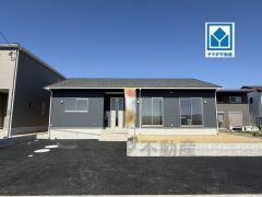 オール電化＾＾生活動線や家事動線が効率的な平屋住宅＾＾和室含む4LDK。