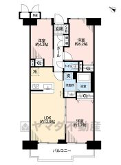 3LDK。システムキッチンで家族との会話が増えますね＾＾幅広のバルコニーはお洗濯物も気持ちよく干せそうです。