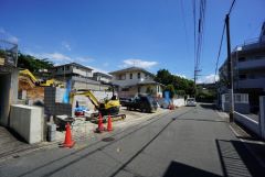 前面道路は西側約6ｍの公道に面しています＾＾