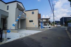 前面道路は南側約4.7ｍの公道に面しています＾＾