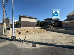 角地＾＾西鉄バス「上警固」歩4分＾＾大橋駅行き。マルキョウ歩4分、セブン歩7分＾＾周辺環境充実＾＾