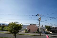 2階バルコニーからの眺望です。前面に遮るものがなく景色を一望できます。