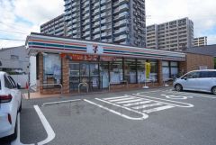 セブンイレブン　鳥栖本鳥栖町店