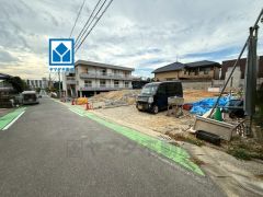 現地（2025年10月）撮影。 全面道路5.9ｍ。