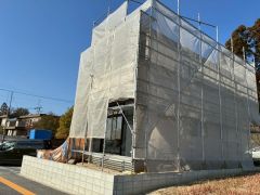 JR「肥前麓駅」徒歩3分＾＾麓小学校徒歩15分。鳥栖西中学校徒歩27分