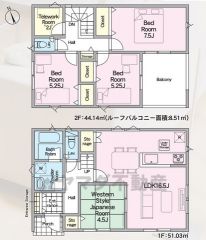 4LDKとS。南向き。リビングと隣和室合わせると約21帖の広々空間＾＾リビングダイニングを分けやすいL型のLDK。 2階に居室から独立したテレワークルーム有。広々インナーバルコニー。
