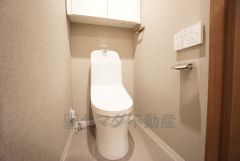 清潔感のあるトイレ。