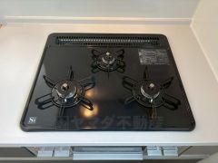 3口コンロなので、効率よくお料理が楽しめます。毎日のお料理も楽しくなりますね＾＾