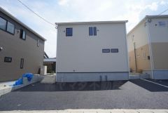 カースペースは4台分（車種による）を確保＾＾