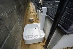 あると便利な外水栓。ガーデニングに、洗車に、泥遊びやペットの散歩の後に。