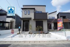 西鉄バス「須玖」歩3分。博多井尻大橋など多方面行き＾＾徒歩　公園3分、ドラモリ4分、サニー6分など周辺環境充実＾＾