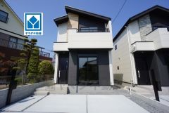 徒歩約10分圏にスーパーやコンビニ、ドラッグストア＾＾スーパーや飲食店などを備えたアクロスモール春日まで車約5分（1km）＾＾