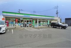 ファミリーマート　鳥栖轟木町