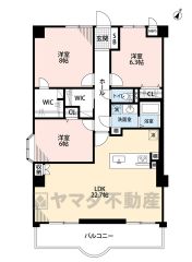LDKは広々22.7帖の大空間＾＾全居室6帖以上のゆとりのある間取り＾＾主寝室にウォークインクローゼット、廊下にファミリークロークなど収納も充実＾＾