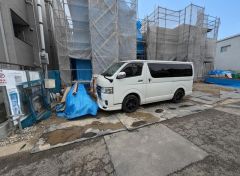 駐車スペースはゆとりある3台分を確保。マイカー用に、お客さま用に、余裕を持ってご利用いただけます。