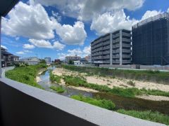 マンションからの眺望。心地よい自然の光や風を感じることができます。