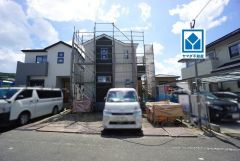 2025年8月撮影。白水小学校（歩9分）。JR「博多南」駅(自転車6分/1.6ｋｍ)。ロピア福岡白水店(車2分/500ｍ)。