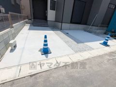 カースペースは2台分（軽含む）あり。