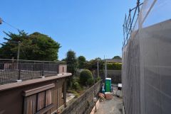 2階バルコニーからの眺望です。日当たり良好。お洗濯物が良く乾きます。