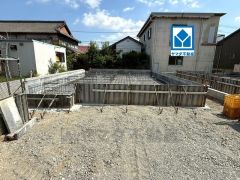 スーパー、コンビニ、ドラッグストアまで徒歩約7分圏内。周辺環境充実です＾＾