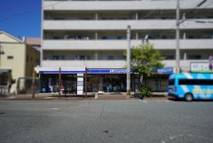 ローソン　博多南駅前店