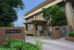 堅粕小学校