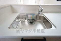 浄水器一体型水栓を採用しております。
