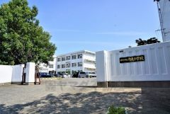 片縄小学校