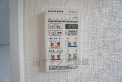 浴室暖房乾燥機付きなので梅雨時期や花粉、PM2.5が酷いときなどのお洗濯に便利ですね＾＾