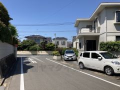 西側約6.2ｍの公道に面しています。