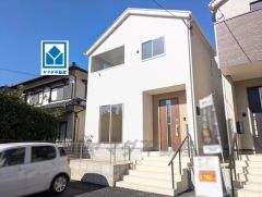 2号棟。都心へのアクセス良好。スーパーやコンビニなども近く周辺環境充実。 快適でゆとりのある生活空間で新生活を始めましょう^^