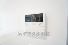 おいだき機能つきなのでお風呂に入る時間が異なるご家庭には嬉しいですね。ボタン一つで快適で便利な生活が＾＾