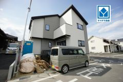 開放感のある角地。ゆめモール那珂川すぐ＾＾歩3分。西鉄バス「那珂川営業所」停歩5分。大橋＆天神＆博多駅など多方面行＾＾