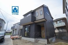 宮竹小学校すぐ＾＾歩1分。ららぽーと福岡(車5分/1.4ｋｍ)。西鉄とJRのWアクセス＾＾