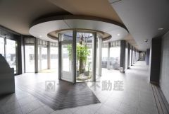 清掃の行き届いたきれいなエントランス＾＾