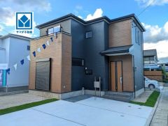 角地＾＾西鉄バス「老司団地」歩5分。快速天神行＾＾外環状線(車3分/1ｋｍ)＾＾外環状線(車3分/1ｋｍ)＾＾