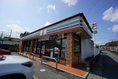 セブンイレブン　小郡美鈴が丘店