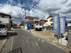 前面道路。