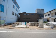 歩6分圏内にスーパー、コンビニ、ドラッグストア等＾＾周辺環境充実＾＾