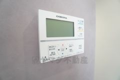 おいだき機能つきなのでお風呂に入る時間が異なるご家庭には嬉しいですね。ボタン一つで快適で便利な生活が＾＾