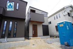 西鉄バス「長住六丁目」徒歩5分＾＾レガネット南長住店徒歩4分＾＾