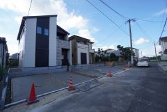 西鉄大牟田線「大保」駅まで徒歩約5分。イオン小郡店まで徒歩約14分。周辺環境充実です＾＾