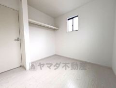 白を基調とした開放感あふれるルームデザインです＾＾