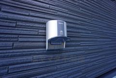 EV充電器設置。いつでも好きな時に充電ができて便利ですね。