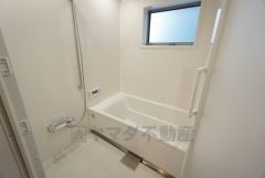 一日の疲れを癒すバスルーム。