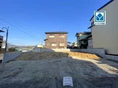 開放感のある角地＾＾敷地約49坪。イオンモール筑紫野(車5分/1.8ｋｍ)