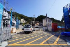 前面道路。西側約6.0ｍ公道。