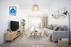 家族が集まる開放的なリビング。思い思いの時間を過ごしたり食事をしたり、素敵な団らんの場になりますね。家具はCGによるイメージ画像です。