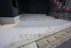 カースペース2台分（車種による）