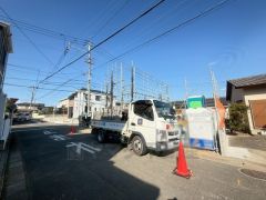 前面道路は南西側約5.2ｍの公道に面しています＾＾